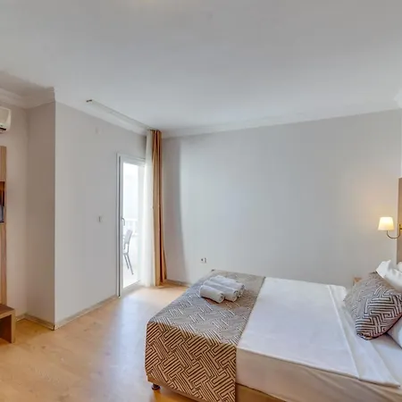 Szálloda Fora 4*